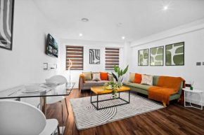 Styled Short Stay Birmingham City One Bed Apartment Sleeps 4 People